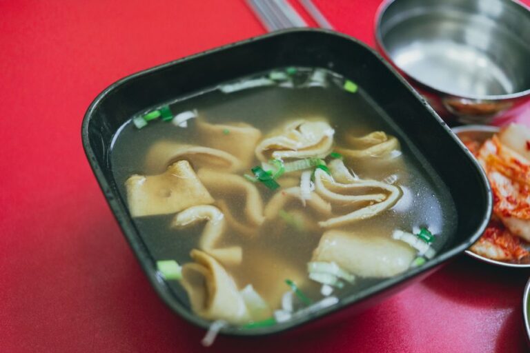 Seollal, Korean Lunar New Year: Traditions, Food and Modern Celebration